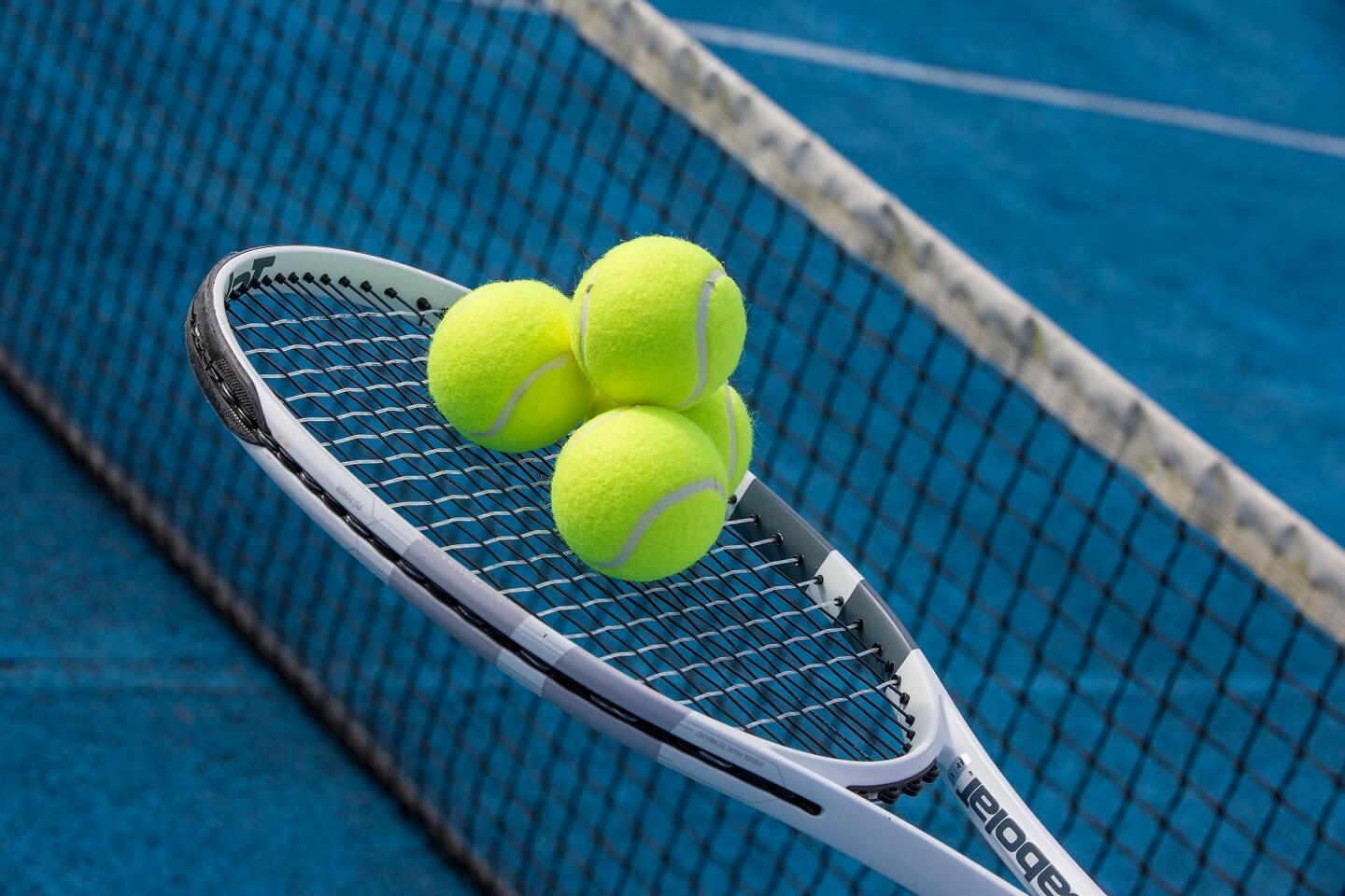 Tennis